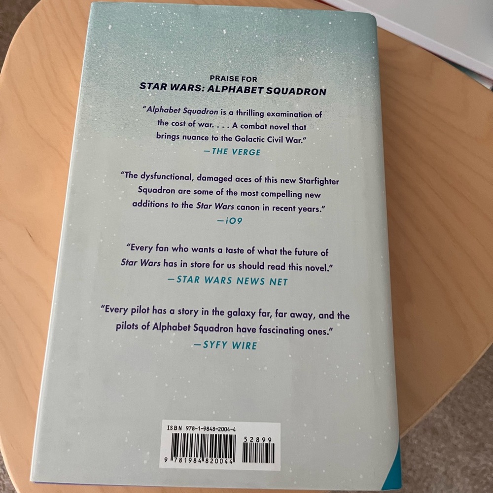 Star Wars: Shadow Fall Book - Picture 2 of 4